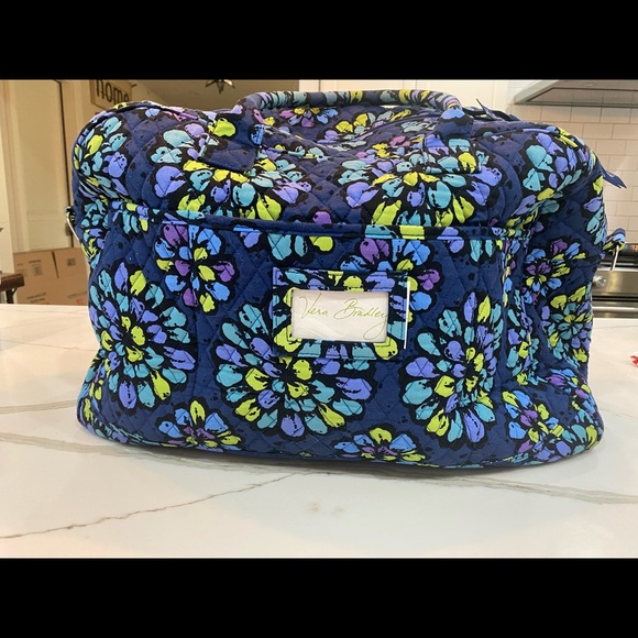 Vera Bradley weekend bag - Picture 6 of 6